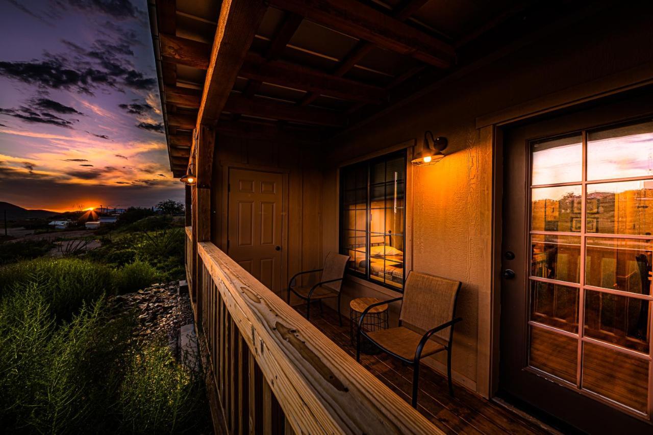 -Pet Friendly- Miners Cabin #5 -Two Double Beds - Private Balcony 图姆斯顿 外观 照片