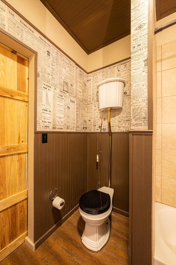 -Pet Friendly- Miners Cabin #5 -Two Double Beds - Private Balcony 图姆斯顿 外观 照片