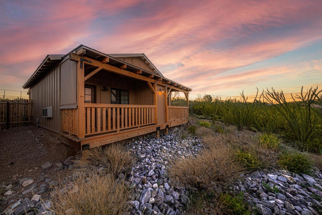 -Pet Friendly- Miners Cabin #5 -Two Double Beds - Private Balcony 图姆斯顿 外观 照片