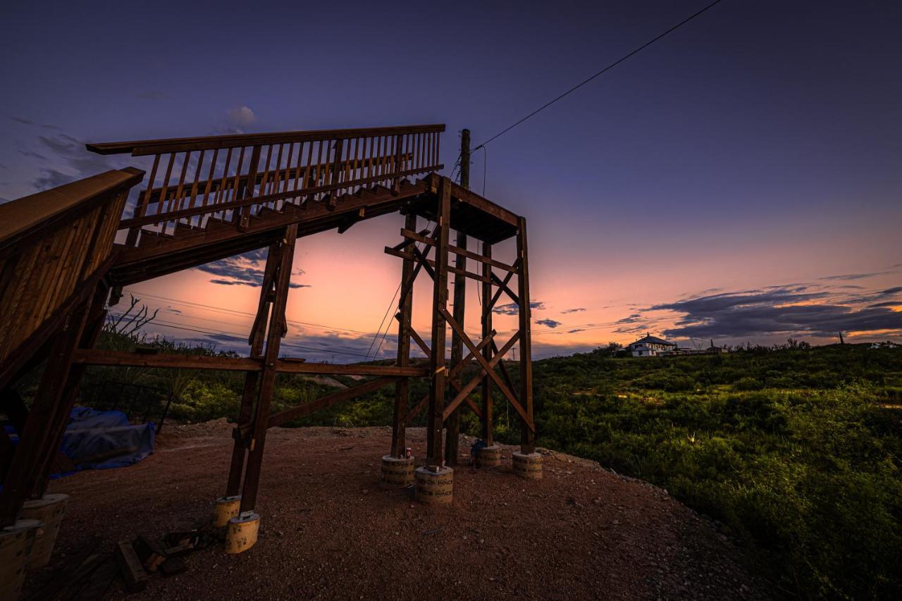-Pet Friendly- Miners Cabin #5 -Two Double Beds - Private Balcony 图姆斯顿 外观 照片