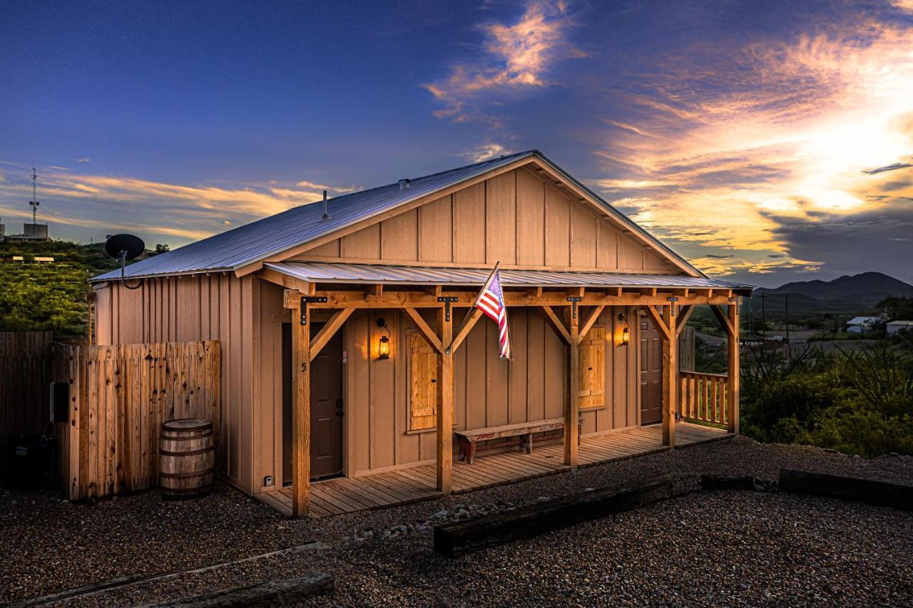 -Pet Friendly- Miners Cabin #5 -Two Double Beds - Private Balcony 图姆斯顿 外观 照片